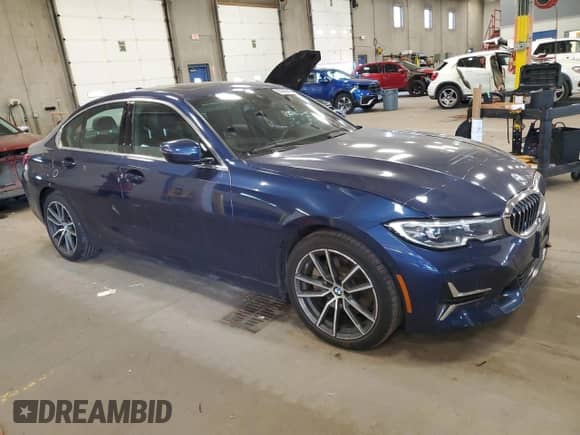 2020 BMW 3 Series 330i xDrive z VIN 3MW5R7J09L8B26187, wystawiony jako Copart lot #83956685 z przebiegiem 33 911 mil mil oraz Szkoda całkowita • Salvage title. Historia ofert i sprzedaży dostępna na DreamBid. Obrazek 4.