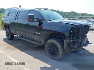 ✅ 2019 Chevrolet Silverado 2500HD LT • VIN: 1GC1KSEG0KF198997 • Lot: 42929829. Wystawiony na IAAI z przebiegiem 40 917 mil. Bezpłatny archiwum sprzedaży aukcyjnych z USA i szczegółowy raport historii pojazdu na DreamBid. Zdjęcie 1.