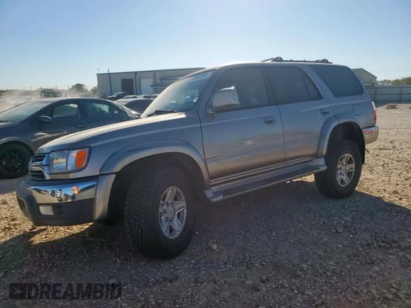 ✅ 2001 Toyota 4Runner SR5 • VIN: JT3HN86R210344332 • Lot: 90870295. Listed on Copart with 294,739 mi. Free auction sales archive from the USA and detailed vehicle history report at DreamBid. Image 1.