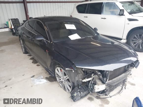 ✅ 2012 Audi A7 Prestige • VIN: WAUSGAFC9CN032204 • Lot: 42346006. Listed on IAAI with 112,254 mi. Free auction sales archive from the USA and detailed vehicle history report at DreamBid. Image 1.