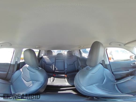 ✅ 2019 Jeep Compass Limited • VIN: 3C4NJDCB5KT641769 • Лот: 55790635. Опубликован ранее на Copart с пробегом 16 055 миль. Бесплатный доступ к архиву аукционных продаж из США и подробный отчёт об истории автомобиля на DreamBid. Изображение 15.