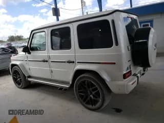 ✅ 2020 Mercedes-Benz G 63 AMG • VIN: WDCYC7HJ0LX335958 • Lot: 89656585. Wystawiony na Copart z przebiegiem 28 420 mil. Bezpłatny archiwum sprzedaży aukcyjnych z USA i szczegółowy raport historii pojazdu na DreamBid. Zdjęcie 2.
