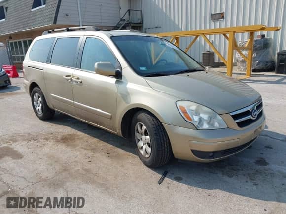 2008 Hyundai Entourage GLS with VIN KNDMC233386046862, listed as a IAAI auction lot 42897770 with 133,482 mi miles and . Bid and sale history available at DreamBid. Image 1.