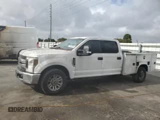 ✅ 2019 Ford F-250 • VIN: 1FD7W2ATXKED84985 • Лот: 51567545. Опубликован ранее на Copart с пробегом 146 726 миль. Бесплатный доступ к архиву аукционных продаж из США и подробный отчёт об истории автомобиля на DreamBid. Изображение 1.