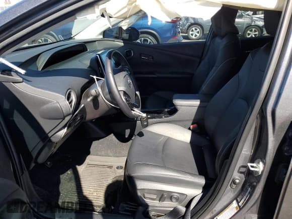 ✅ 2022 Toyota Prius LE • VIN: JTDKAMFP7N3227029 • Лот: 87035755. Опубликован ранее на Copart с пробегом 39 752 миль. Бесплатный доступ к архиву аукционных продаж из США и подробный отчёт об истории автомобиля на DreamBid. Изображение 7.