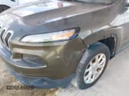 ✅ 2015 Jeep Cherokee Latitude • VIN: 1C4PJMCS8FW559172 • Lot: 43681804. Listed on IAAI with 35,998 mi. Free auction sales archive from the USA and detailed vehicle history report at DreamBid. Image 6.