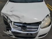 ✅ 2009 Volkswagen Jetta SE • VIN: 3VWRM71K39M057367 • Lot: 58745235. Listed on Copart with 130,647 mi. Free auction sales archive from the USA and detailed vehicle history report at DreamBid. Image 11.