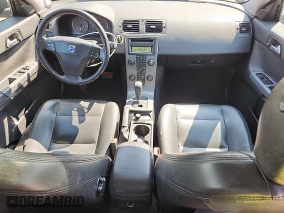 ✅ 2007 Volvo S40 2.4L • VIN: YV1MS382872298454 • Lot: 80530845. Listed on Copart with 155,328 mi. Free auction sales archive from the USA and detailed vehicle history report at DreamBid. Image 8.