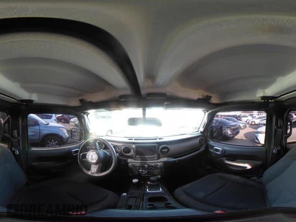 ✅ 2022 Jeep Wrangler Unlimited High Tide • VIN: 1C4HJXDG5NW113205 • Lot: 41488724. Listed on IAAI with 30,446 mi. Free auction sales archive from the USA and detailed vehicle history report at DreamBid. Image 19.