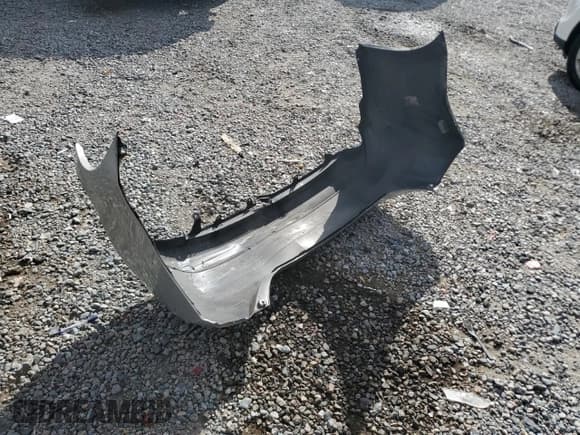 ✅ 2019 Toyota Corolla L • VIN: 5YFBURHE9KP934409 • Lot: 85095295. Listed on Copart with 141,758 mi. Free auction sales archive from the USA and detailed vehicle history report at DreamBid. Image 12.