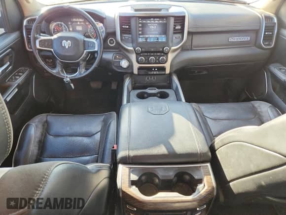 2020 Ram 1500 Laramie с VIN 1C6RREDT7LN262093, выставлен на аукционе Copart как лот 87427215 с пробегом 133 086 миль миль и Списание • Salvage title. История ставок и продаж доступна на DreamBid. Изображение 8.
