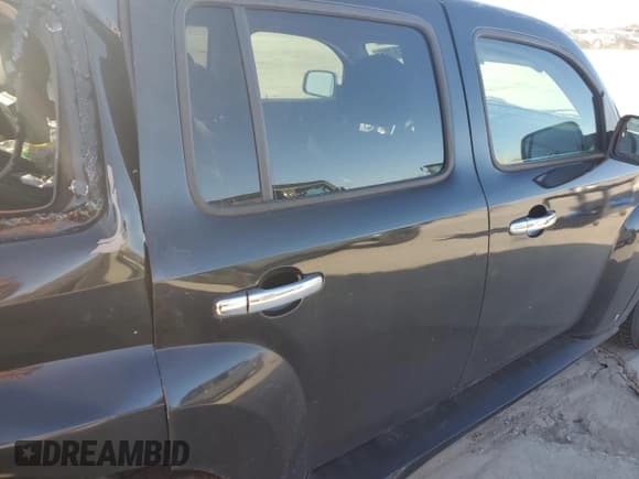 ✅ 2008 Chevrolet HHR LT • VIN: 3GNCA23D68S706678 • Lot: 41378785. Listed on Copart with 182,208 mi. Free auction sales archive from the USA and detailed vehicle history report at DreamBid. Image 11.