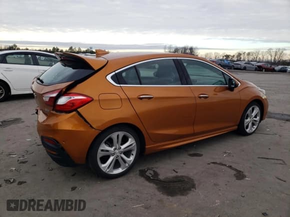 ✅ 2017 Chevrolet Cruze Premier • VIN: 3G1BF6SM4HS560918 • Lot: 38944103. Listed on Copart with 21,555 mi. Free auction sales archive from the USA and detailed vehicle history report at DreamBid. Image 3.