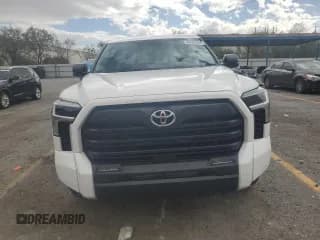 ✅ 2022 Toyota Tundra SR5 • VIN: 5TFLA5AB1NX016147 • Lot: 86520045. Listed on Copart with 37,428 mi. Free auction sales archive from the USA and detailed vehicle history report at DreamBid. Image 5.