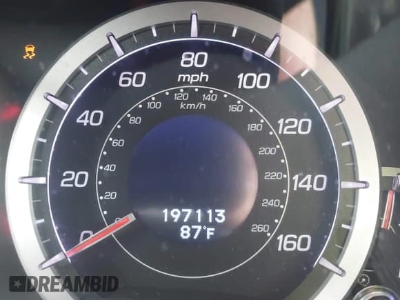 ✅ 2011 Acura TSX • VIN: JH4CU2F64BC006442 • Lot: 42446155. Listed on IAAI with 197,113 mi. Free auction sales archive from the USA and detailed vehicle history report at DreamBid. Image 15.