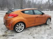 ✅ 2013 Hyundai Veloster w/Black Int • VIN: KMHTC6AD2DU086009 • Lot: 42822625. Wystawiony na Copart z przebiegiem 33 649 mil. Bezpłatny archiwum sprzedaży aukcyjnych z USA i szczegółowy raport historii pojazdu na DreamBid. Zdjęcie 3.