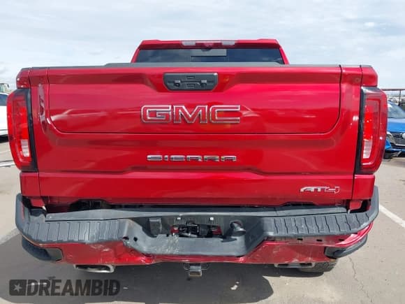 ✅ 2024 GMC Sierra 1500 AT4 • VIN: 1GTUUEEL8RZ145303 • Лот: 41792801. Опубликован ранее на IAAI с пробегом 21 195 миль. Бесплатный доступ к архиву аукционных продаж из США и подробный отчёт об истории автомобиля на DreamBid. Изображение 16.