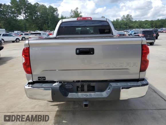 ✅ 2015 Toyota Tundra SR5 • VIN: 5TFEY5F15FX181320 • Lot: 65057595. Listed on Copart with 230,359 mi. Free auction sales archive from the USA and detailed vehicle history report at DreamBid. Image 6.