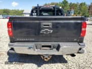 ✅ 2015 Chevrolet Silverado 2500HD LT • VIN: 1GC2KVEG8FZ506380 • Lot: 71602495. Wystawiony na Copart z przebiegiem 202 047 mil. Bezpłatny archiwum sprzedaży aukcyjnych z USA i szczegółowy raport historii pojazdu na DreamBid. Zdjęcie 6.