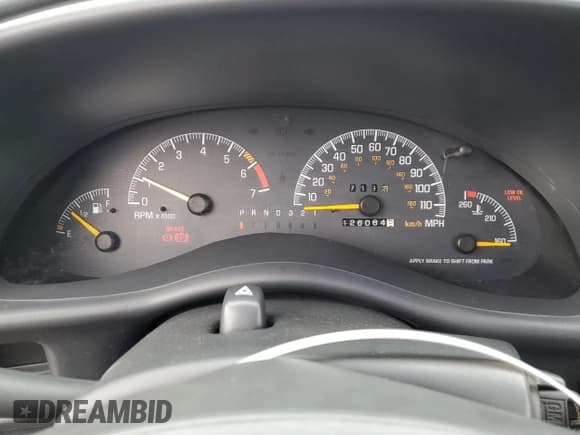 ✅ 2000 Pontiac Grand Prix GTP • VIN: 1G2WR1215YF215043 • Lot: 82315725. Listed on Copart with 126,064 mi. Free auction sales archive from the USA and detailed vehicle history report at DreamBid. Image 9.