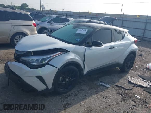 ✅ 2022 Toyota C-HR XLE • VIN: JTNKHMBX8N1131435 • Лот: 42613859. Опубликован ранее на IAAI с пробегом 62 323 миль. Бесплатный доступ к архиву аукционных продаж из США и подробный отчёт об истории автомобиля на DreamBid. Изображение 2.