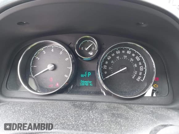 ✅ 2014 Chevrolet Captiva Sport LTZ • VIN: 3GNAL4EK0ES631979 • Lot: 42186953. Wystawiony na IAAI z przebiegiem 126 766 mil. Bezpłatny archiwum sprzedaży aukcyjnych z USA i szczegółowy raport historii pojazdu na DreamBid. Zdjęcie 7.