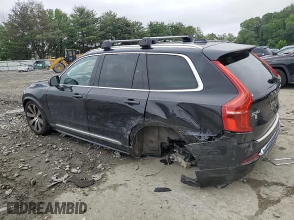 ✅ 2024 Volvo XC90 Ultimate Bright Theme • VIN: YV4062PF2R1178369 • Lot: 61177705. Listed on Copart with 15,533 mi. Free auction sales archive from the USA and detailed vehicle history report at DreamBid. Image 2.