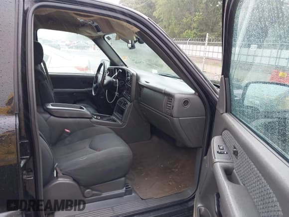 ✅ 2004 Chevrolet Avalanche Z66 • VIN: 3GNEC12T14G118884 • Lot: 42846498. Listed on IAAI with 206,540 mi. Free auction sales archive from the USA and detailed vehicle history report at DreamBid. Image 5.