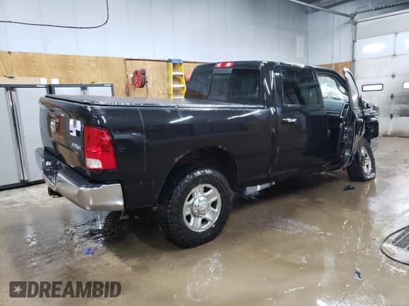 ✅ 2017 Ram 2500 SLT • VIN: 3C6TR5DT0HG610256 • Лот: 46280935. Опубликован ранее на Copart с пробегом 81 243 миль. Бесплатный доступ к архиву аукционных продаж из США и подробный отчёт об истории автомобиля на DreamBid. Изображение 3.