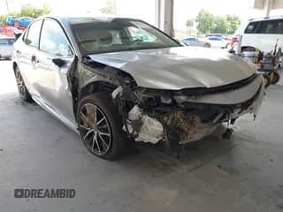 2022 Toyota Camry SE с VIN 4T1G11AK2NU651062, выставлен на аукционе IAAI как лот 42473429 с пробегом 46 906 миль миль и . История ставок и продаж доступна на DreamBid. Изображение 1.