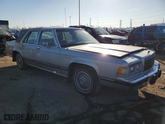 ✅ 1991 Mercury Grand Marquis • VIN: 2MECM74F4MX647208 • Lot: 48439705. Listed on Copart with 99,952 mi. Free auction sales archive from the USA and detailed vehicle history report at DreamBid. Image 4.