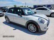 ✅ 2019 MINI Hardtop 4 Door Cooper S • VIN: WMWXU3C50K2L31807 • Lot: 66878445. Listed on Copart with 101,055 mi. Free auction sales archive from the USA and detailed vehicle history report at DreamBid. Image 4.