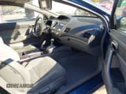 ✅ 2008 Honda Civic EX • VIN: 2HGFG12888H561909 • Lot: 43709425. Wystawiony na IAAI z przebiegiem 197 735 mil. Bezpłatny archiwum sprzedaży aukcyjnych z USA i szczegółowy raport historii pojazdu na DreamBid. Zdjęcie 5.