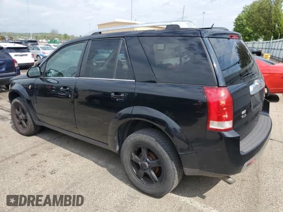 ✅ 2006 Saturn VUE • VIN: 5GZCZ53446S900698 • Lot: 54769045. Wystawiony na Copart z przebiegiem 180 732 mil. Bezpłatny archiwum sprzedaży aukcyjnych z USA i szczegółowy raport historii pojazdu na DreamBid. Zdjęcie 2.