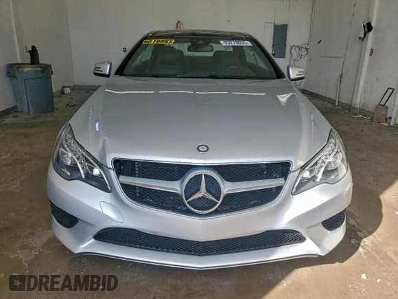 ✅ 2014 Mercedes-Benz E 350 • VIN: WDDKJ5KB3EF248917 • Lot: 93278035. Wystawiony na Copart z przebiegiem 150 775 mil. Bezpłatny archiwum sprzedaży aukcyjnych z USA i szczegółowy raport historii pojazdu na DreamBid. Zdjęcie 5.
