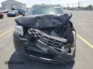 ✅ 2017 Ford Explorer XLT • VIN: 1FM5K8D81HGA05513 • Lot: 58761165. Wystawiony na Copart z przebiegiem 121 729 mil. Bezpłatny archiwum sprzedaży aukcyjnych z USA i szczegółowy raport historii pojazdu na DreamBid. Zdjęcie 5.