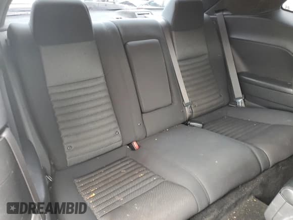 ✅ 2012 Dodge Challenger SXT • VIN: 2C3CDYAG1CH291592 • Lot: 86270304. Wystawiony na Copart z przebiegiem 231 594 mil. Bezpłatny archiwum sprzedaży aukcyjnych z USA i szczegółowy raport historii pojazdu na DreamBid. Zdjęcie 10.