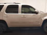 ✅ 2009 GMC Yukon SLT 4SB • VIN: 1GKFK33059R247089 • Lot: 41995681. Listed on IAAI with 209,824 mi. Free auction sales archive from the USA and detailed vehicle history report at DreamBid. Image 14.
