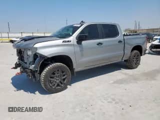 2025 Chevrolet Silverado 1500 with VIN 3GCUKFE88SG230512, listed as a Copart auction lot 70833395 with Not provided miles and Salvage title. Bid and sale history available at DreamBid. Image 1.