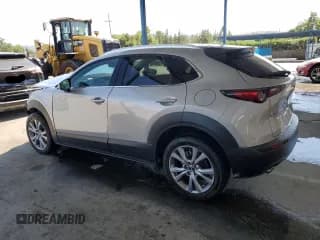 ✅ 2023 Mazda CX-30 S Premium • VIN: 3MVDMBDM1PM529493 • Lot: 64539914. Wystawiony na Copart z przebiegiem 23 691 mil. Bezpłatny archiwum sprzedaży aukcyjnych z USA i szczegółowy raport historii pojazdu na DreamBid. Zdjęcie 2.