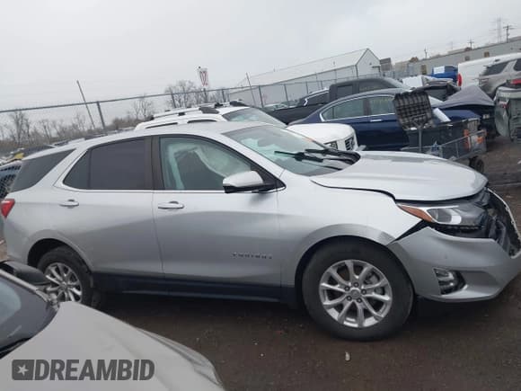 ✅ 2021 Chevrolet Equinox LT • VIN: 3GNAXKEV5MS139210 • Lot: 43728822. Wystawiony na IAAI z przebiegiem 49 843 mil. Bezpłatny archiwum sprzedaży aukcyjnych z USA i szczegółowy raport historii pojazdu na DreamBid. Zdjęcie 14.