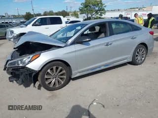 ✅ 2015 Hyundai Sonata Sport • VIN: 5NPE34AF8FH058084 • Лот: 43424662. Опубликован ранее на IAAI с пробегом Не указан. Бесплатный доступ к архиву аукционных продаж из США и подробный отчёт об истории автомобиля на DreamBid. Изображение 2.