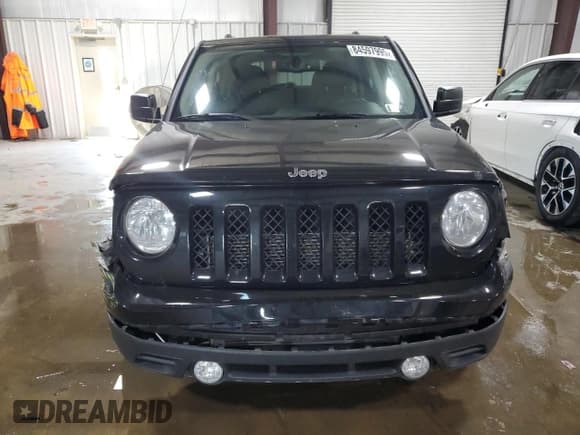 ✅ 2017 Jeep Patriot Latitude • VIN: 1C4NJPFA2HD153253 • Лот: 84597995. Опубликован ранее на Copart с пробегом 70 762 миль. Бесплатный доступ к архиву аукционных продаж из США и подробный отчёт об истории автомобиля на DreamBid. Изображение 5.