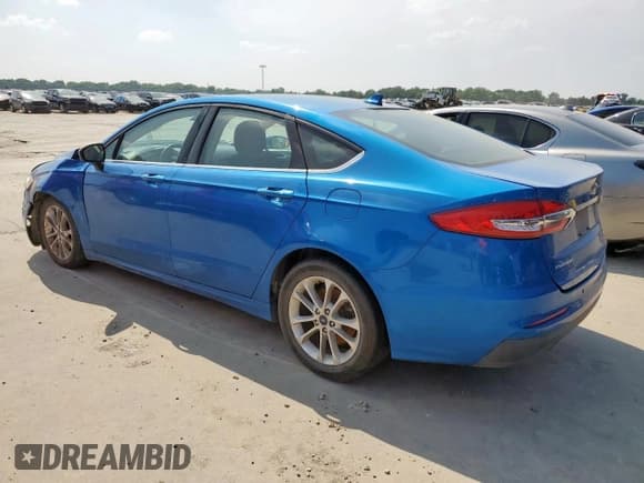 ✅ 2020 Ford Fusion SE • VIN: 3FA6P0HD0LR190390 • Lot: 57521855. Listed on Copart with 125,882 mi. Free auction sales archive from the USA and detailed vehicle history report at DreamBid. Image 2.