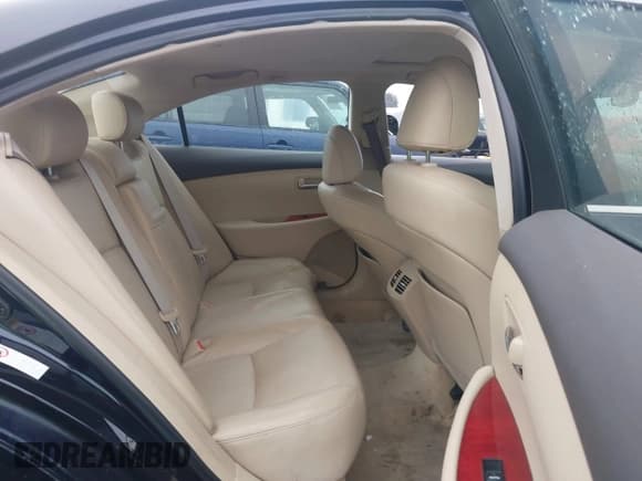 ✅ 2008 Lexus ES 330 • VIN: JTHBJ46GX82172505 • Lot: 43099188. Listed on IAAI with 141,348 mi. Free auction sales archive from the USA and detailed vehicle history report at DreamBid. Image 8.