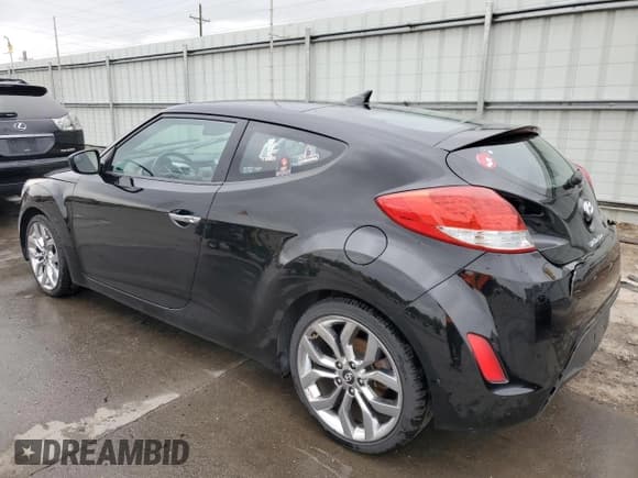 ✅ 2015 Hyundai Veloster • VIN: KMHTC6ADXFU221711 • Lot: 66359484. Wystawiony na Copart z przebiegiem 69 223 mil. Bezpłatny archiwum sprzedaży aukcyjnych z USA i szczegółowy raport historii pojazdu na DreamBid. Zdjęcie 2.