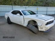 ✅ 2014 Dodge Challenger SXT • VIN: 2C3CDYAGXEH123503 • Lot: 77178214. Wystawiony na Copart z przebiegiem 114 039 mil. Bezpłatny archiwum sprzedaży aukcyjnych z USA i szczegółowy raport historii pojazdu na DreamBid. Zdjęcie 4.