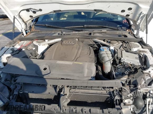 ✅ 2018 Audi A4 Premium • VIN: WAUKMAF43JN019530 • Лот: 43754665. Опубликован ранее на IAAI с пробегом 112 321 миль. Бесплатный доступ к архиву аукционных продаж из США и подробный отчёт об истории автомобиля на DreamBid. Изображение 10.