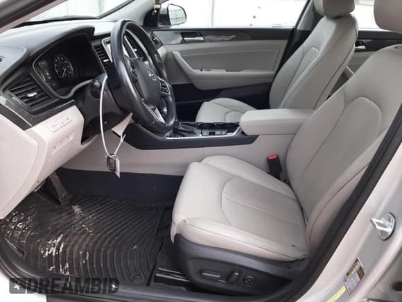 ✅ 2019 Hyundai Sonata SEL • VIN: 5NPE34AF0KH821273 • Лот: 71286002. Опубликован ранее на Copart с пробегом 38 827 миль. Бесплатный доступ к архиву аукционных продаж из США и подробный отчёт об истории автомобиля на DreamBid. Изображение 7.