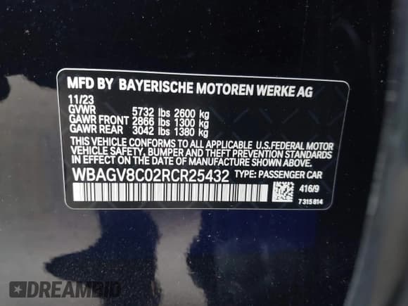 ✅ 2024 BMW 8 Series M850i • VIN: WBAGV8C02RCR25432 • Lot: 42068364. Listed on IAAI with 13,765 mi. Free auction sales archive from the USA and detailed vehicle history report at DreamBid. Image 9.